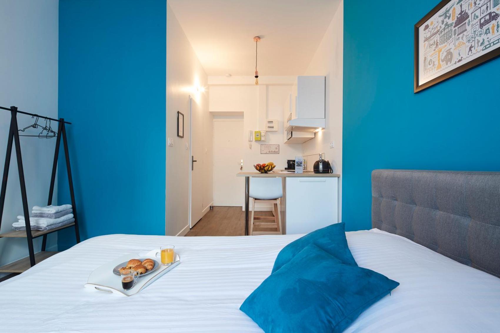Le Bleu Nantais Apartment น็องต์ ภายนอก รูปภาพ